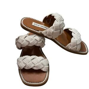 Steve Madden White Braided Pearl Sandals in a Women’s Size 6